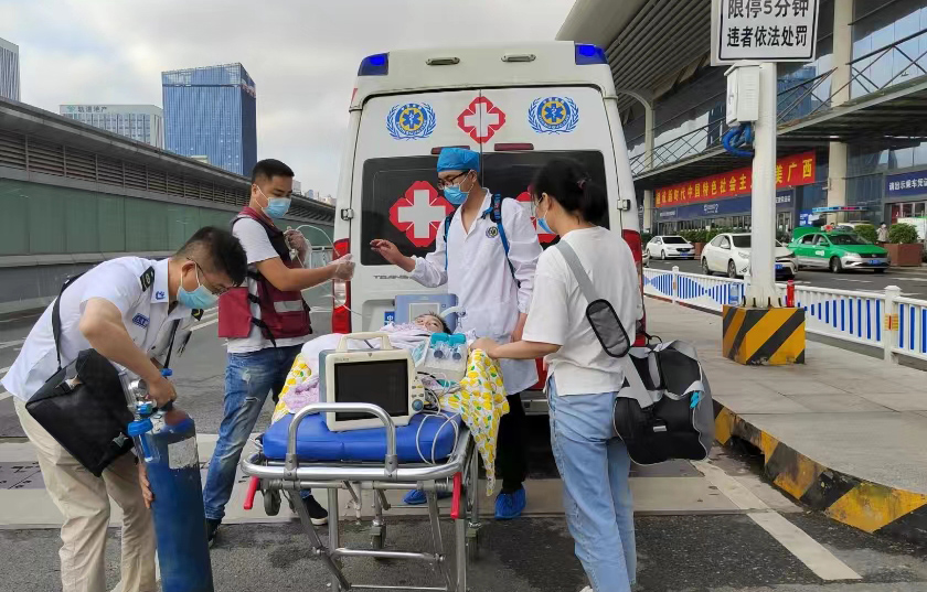 绥德县救护车出租公司